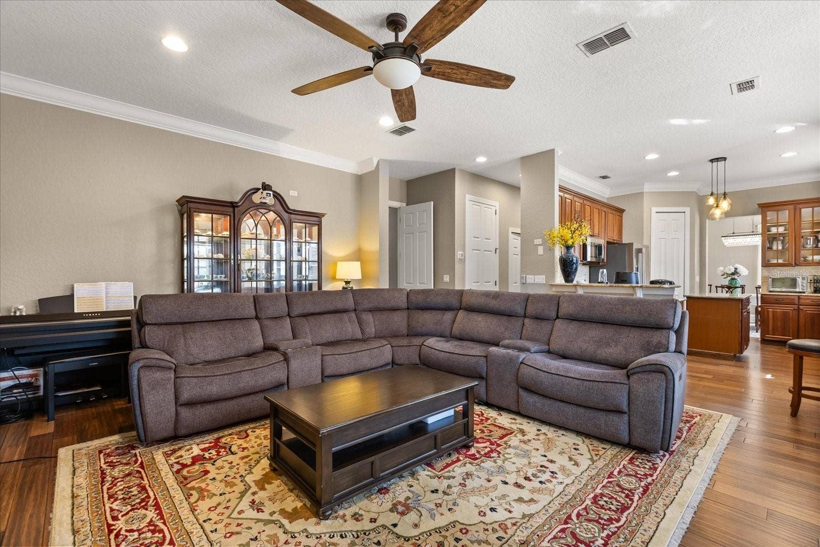2450 DAHLGREN WAY, Winter Garden, FL 34787 2450 DAHLGREN WAY, Winter Garden, FL 34787