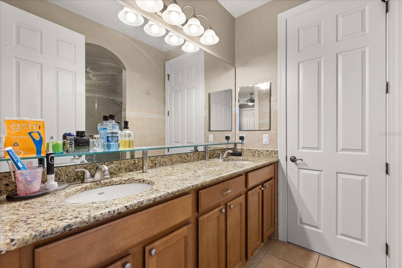 2450 DAHLGREN WAY, Winter Garden, FL 34787 2450 DAHLGREN WAY, Winter Garden, FL 34787