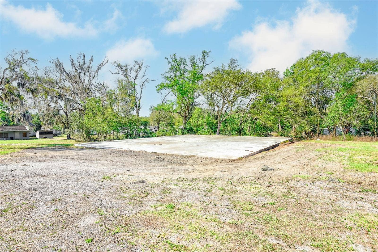 10351 US HIGHWAY 301, Dade City, FL 33525 10351 US HIGHWAY 301, Dade City, FL 33525