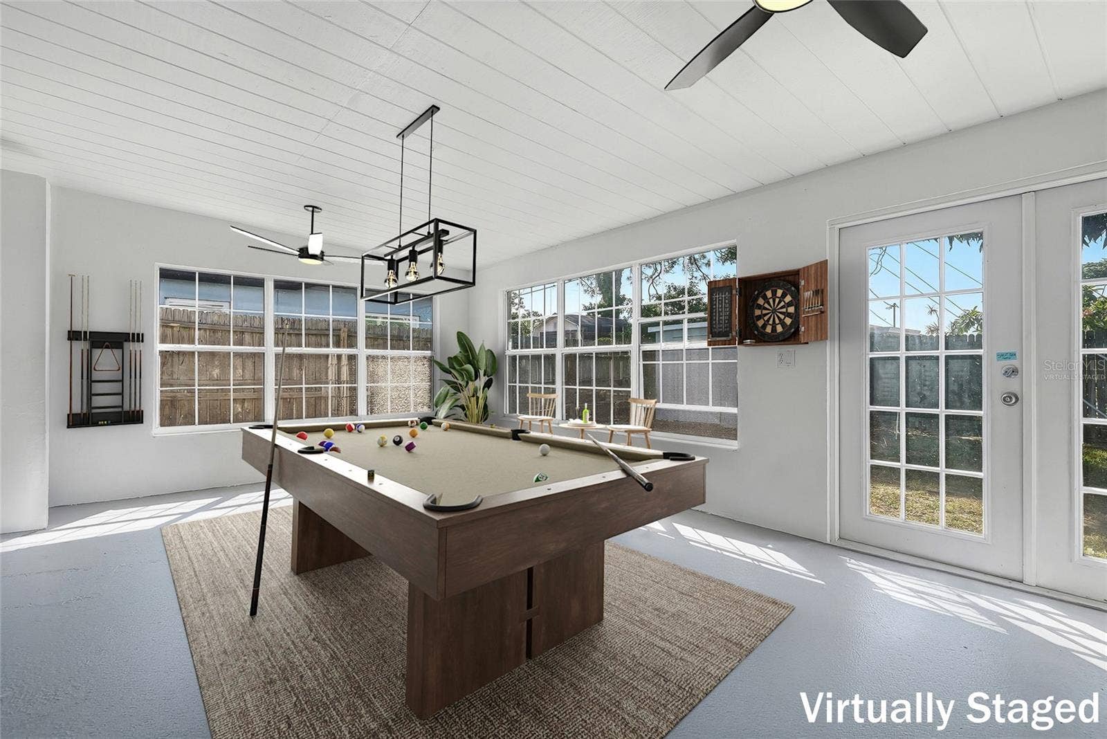 1890 62ND AVENUE S, St Petersburg, FL 33712 Virtually Staged. The Florida room has great potential to tailor to your personal preferences.