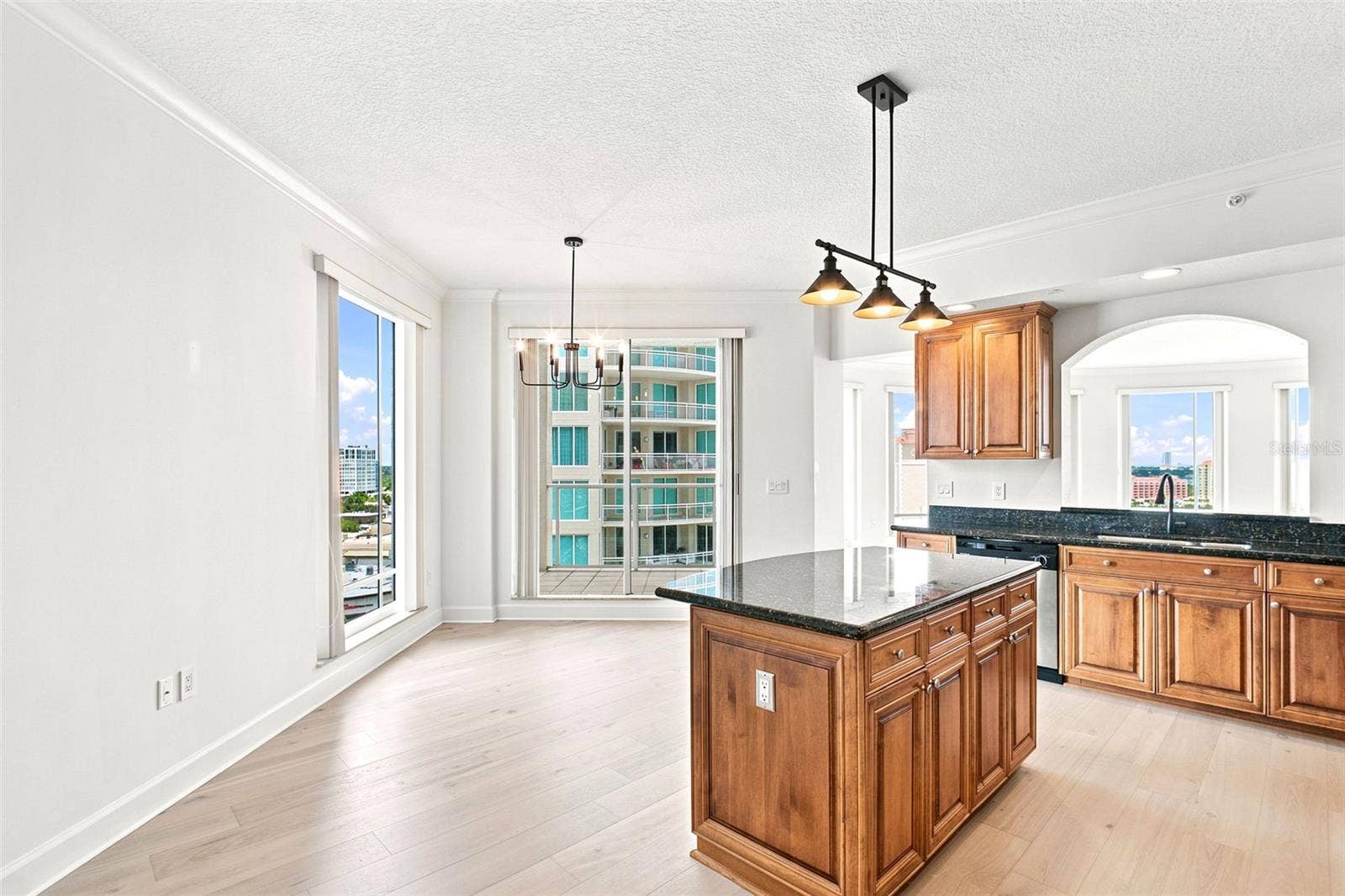 100 BEACH DRIVE NE, #1501, St Petersburg, FL 33701 100 BEACH DRIVE NE, #1501, St Petersburg, FL 33701