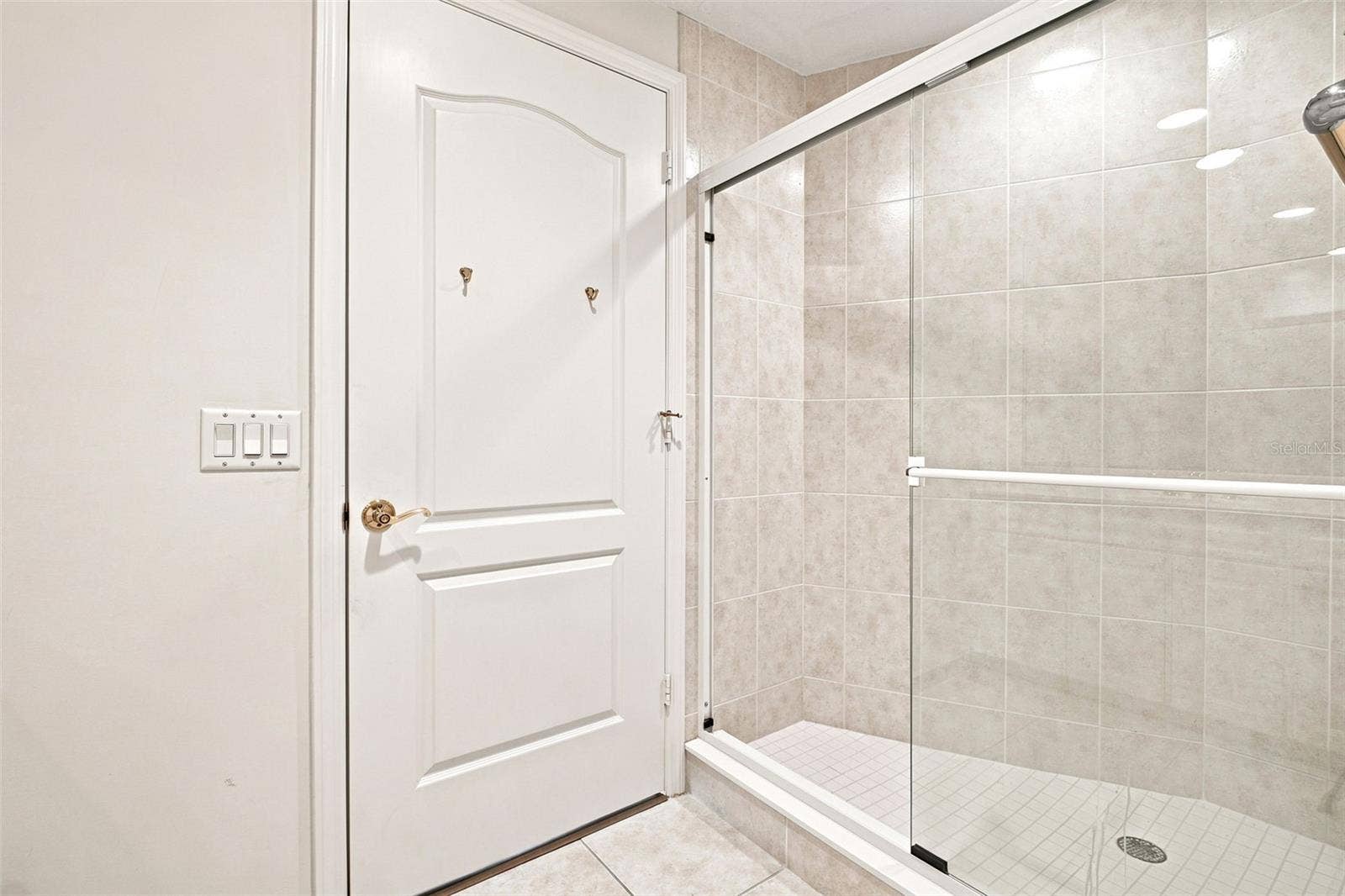 100 BEACH DRIVE NE, #1501, St Petersburg, FL 33701 100 BEACH DRIVE NE, #1501, St Petersburg, FL 33701