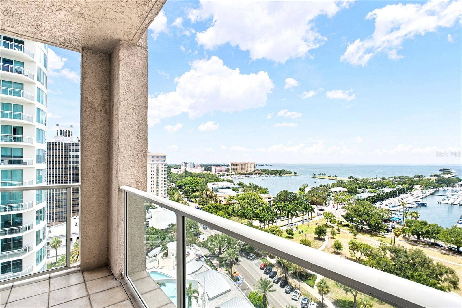 100 BEACH DRIVE NE, #1501, St Petersburg, FL 33701 100 BEACH DRIVE NE, #1501, St Petersburg, FL 33701