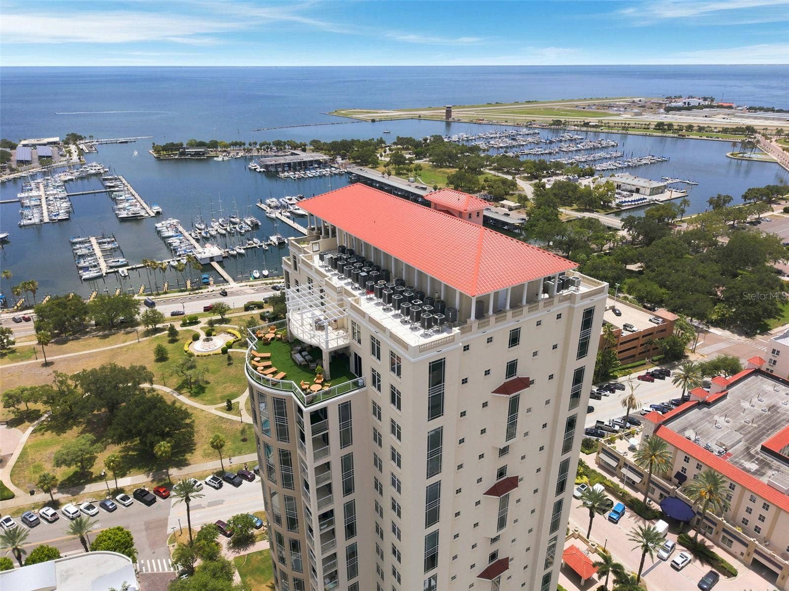 100 BEACH DRIVE NE, #1501, St Petersburg, FL 33701 100 BEACH DRIVE NE, #1501, St Petersburg, FL 33701