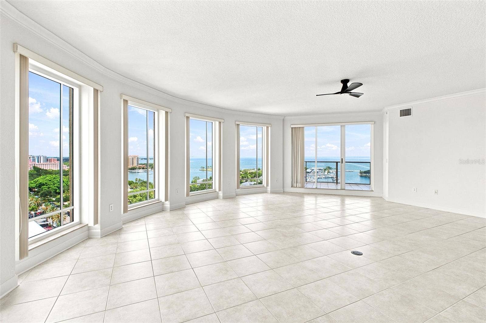 100 BEACH DRIVE NE, #1501, St Petersburg, FL 33701 100 BEACH DRIVE NE, #1501, St Petersburg, FL 33701