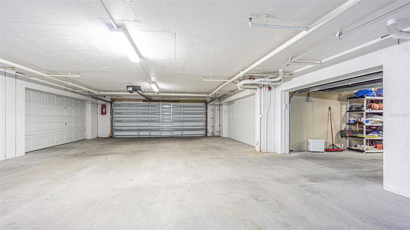 200 121ST AVENUE, #304, Treasure Island, FL 33706 Garage - secure entry