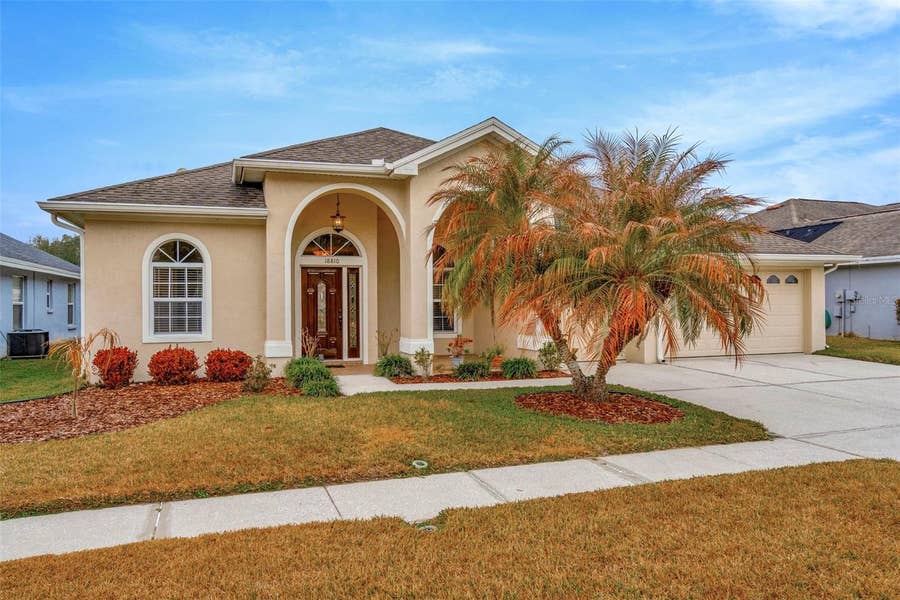 Property photo for 18810 FOREST GLEN COURT, Tampa, FL