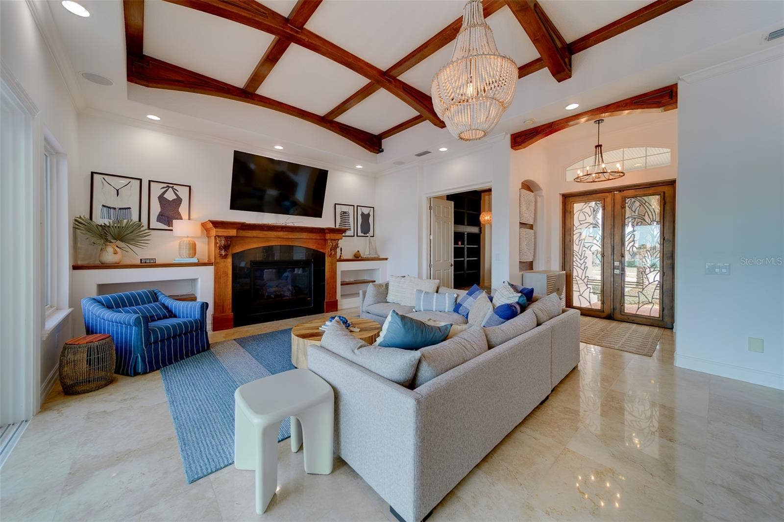 824 ISLAND WAY, Clearwater Beach, FL 33767 824 ISLAND WAY, Clearwater Beach, FL 33767