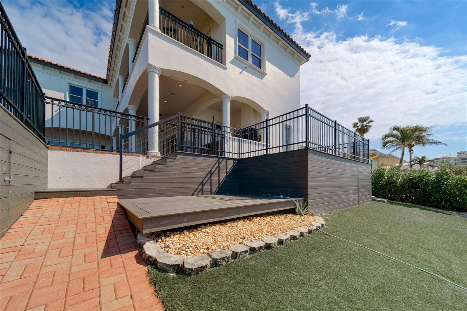 824 ISLAND WAY, Clearwater Beach, FL 33767 824 ISLAND WAY, Clearwater Beach, FL 33767