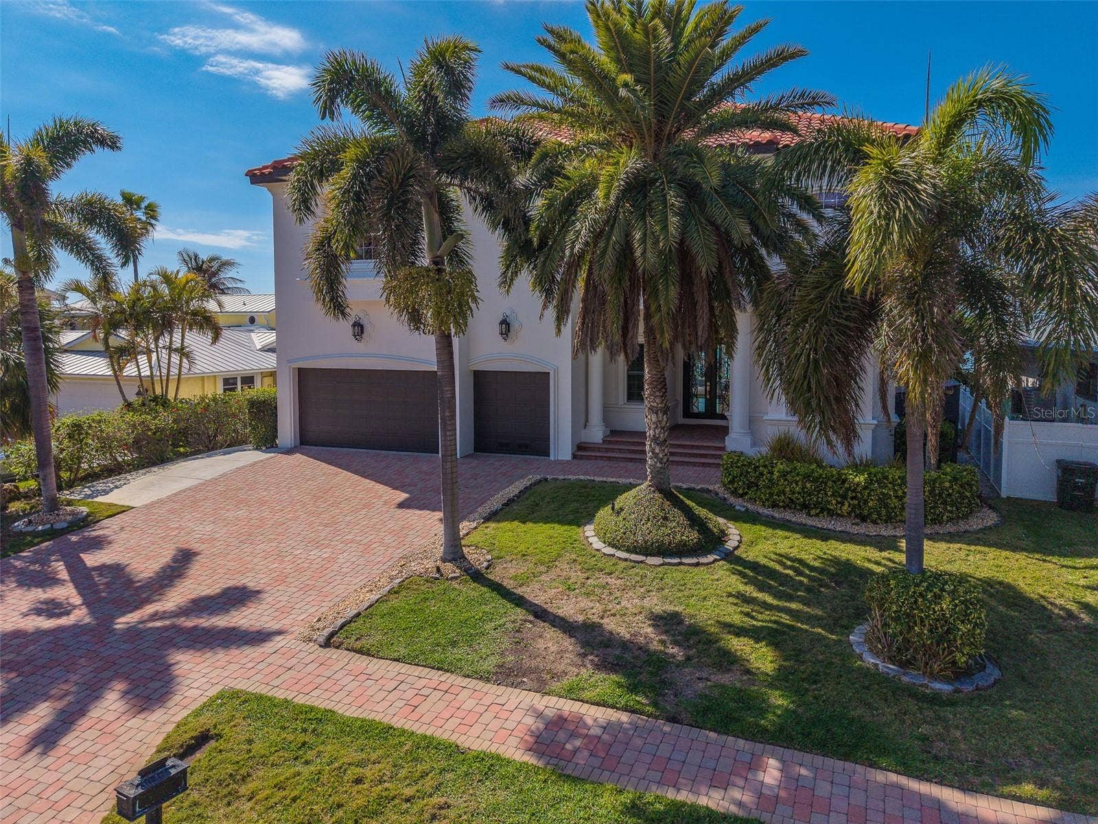 824 ISLAND WAY, Clearwater Beach, FL 33767 824 ISLAND WAY, Clearwater Beach, FL 33767