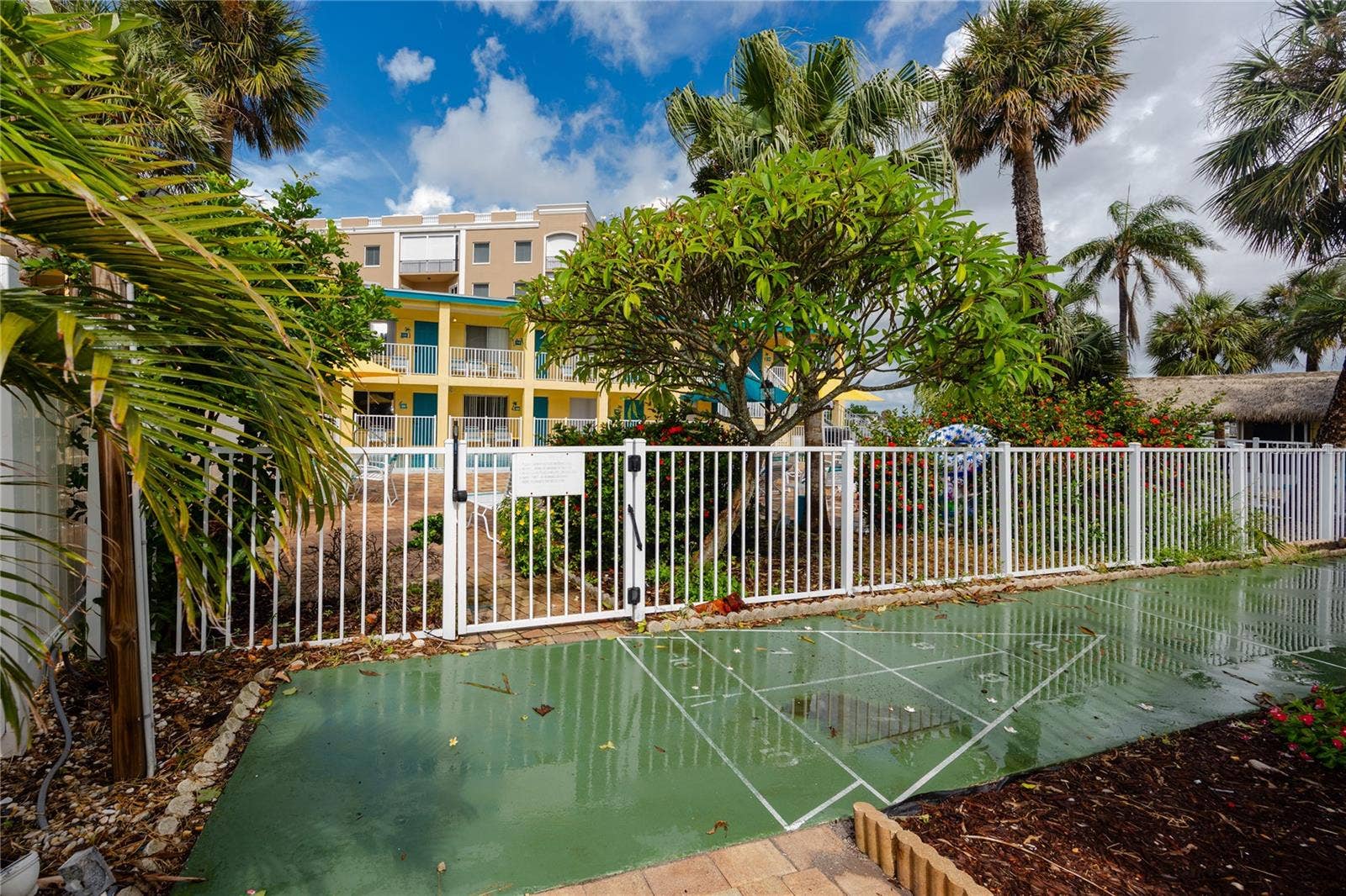 282 TREASURE ISLAND CAUSEWAY, #12, Treasure Island, FL 33706 282 TREASURE ISLAND CAUSEWAY, #12, Treasure Island, FL 33706