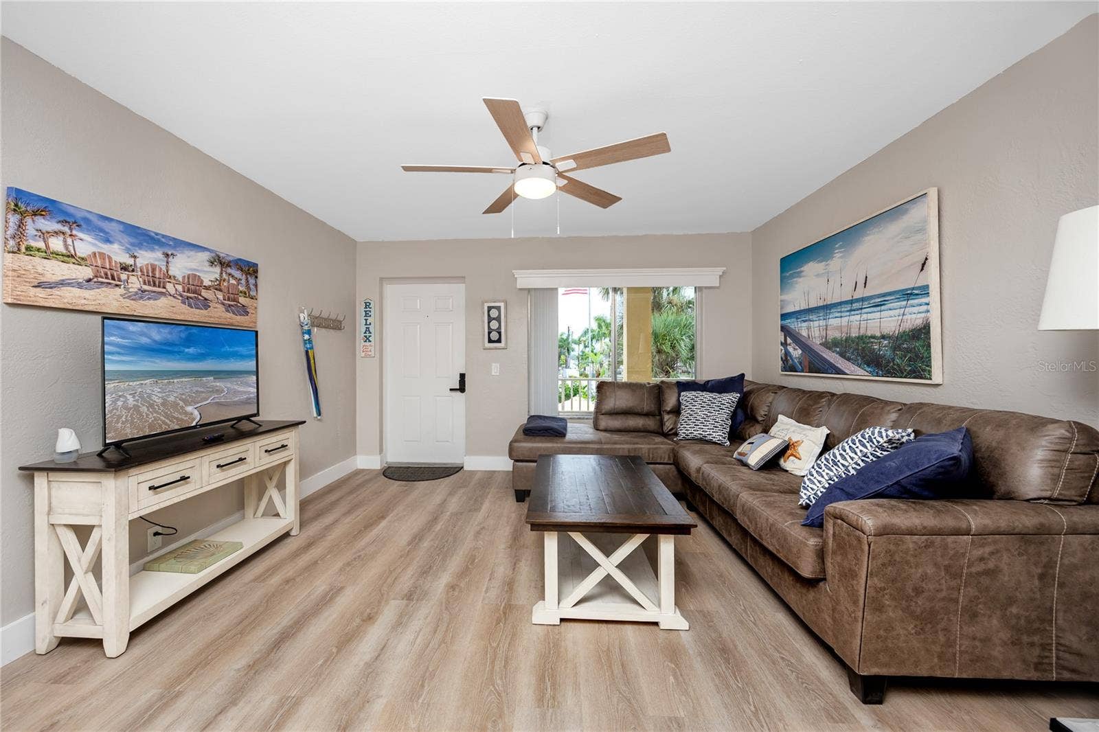 282 TREASURE ISLAND CAUSEWAY, #12, Treasure Island, FL 33706 282 TREASURE ISLAND CAUSEWAY, #12, Treasure Island, FL 33706
