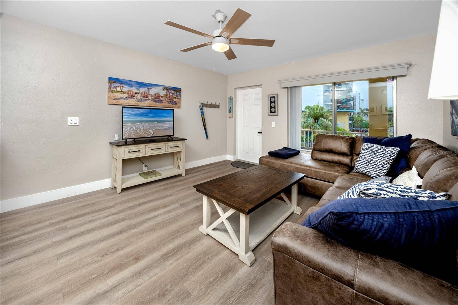 282 TREASURE ISLAND CAUSEWAY, #12, Treasure Island, FL 33706 282 TREASURE ISLAND CAUSEWAY, #12, Treasure Island, FL 33706