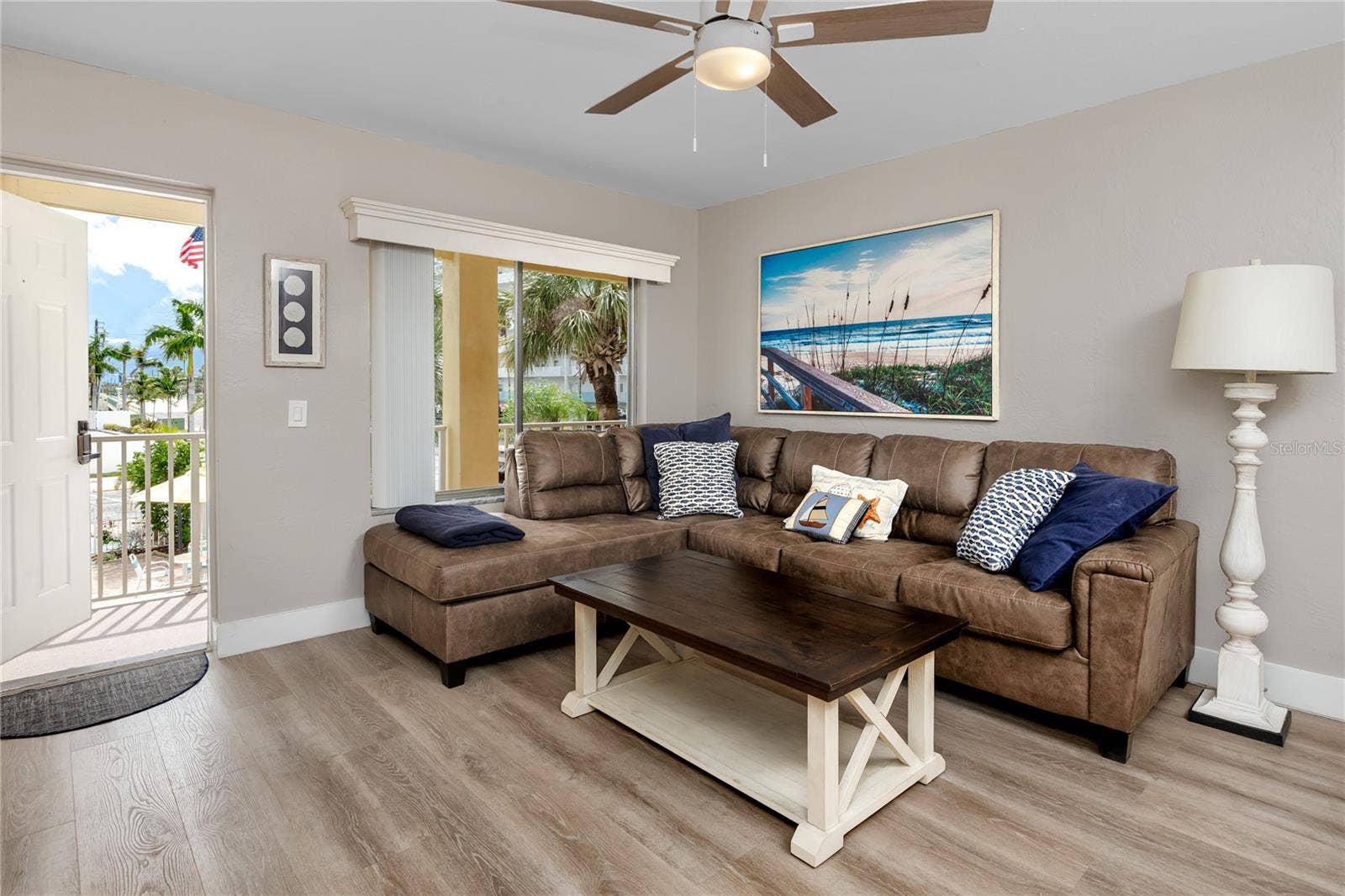 282 TREASURE ISLAND CAUSEWAY, #12, Treasure Island, FL 33706 282 TREASURE ISLAND CAUSEWAY, #12, Treasure Island, FL 33706