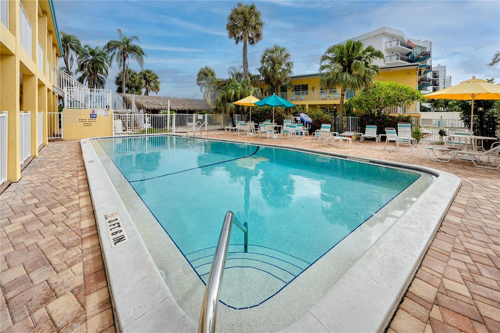 282 TREASURE ISLAND CAUSEWAY, #12, Treasure Island, FL 33706 282 TREASURE ISLAND CAUSEWAY, #12, Treasure Island, FL 33706