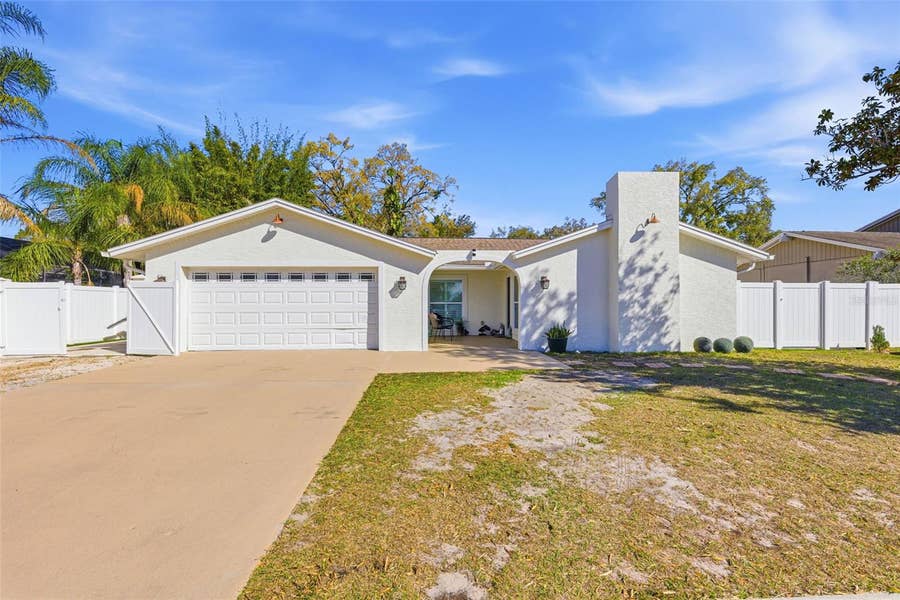Property photo for 6415 WINDWOOD COURT, Tampa, FL