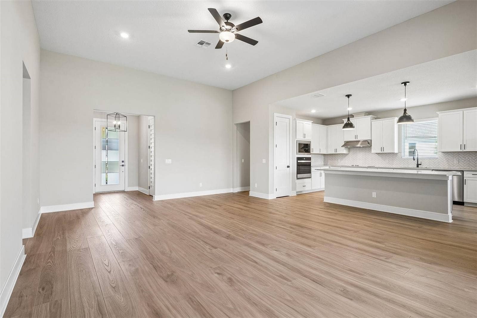 36794 SUNDOWNER TRAIL, Fruitland Park, FL 34731 36794 SUNDOWNER TRAIL, Fruitland Park, FL 34731