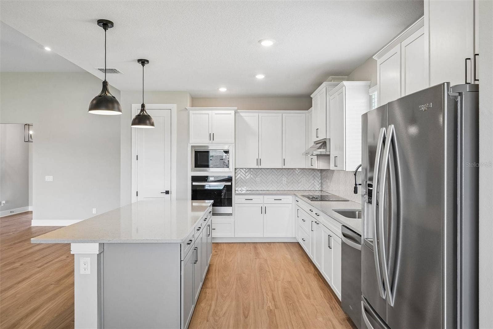 36794 SUNDOWNER TRAIL, Fruitland Park, FL 34731 36794 SUNDOWNER TRAIL, Fruitland Park, FL 34731