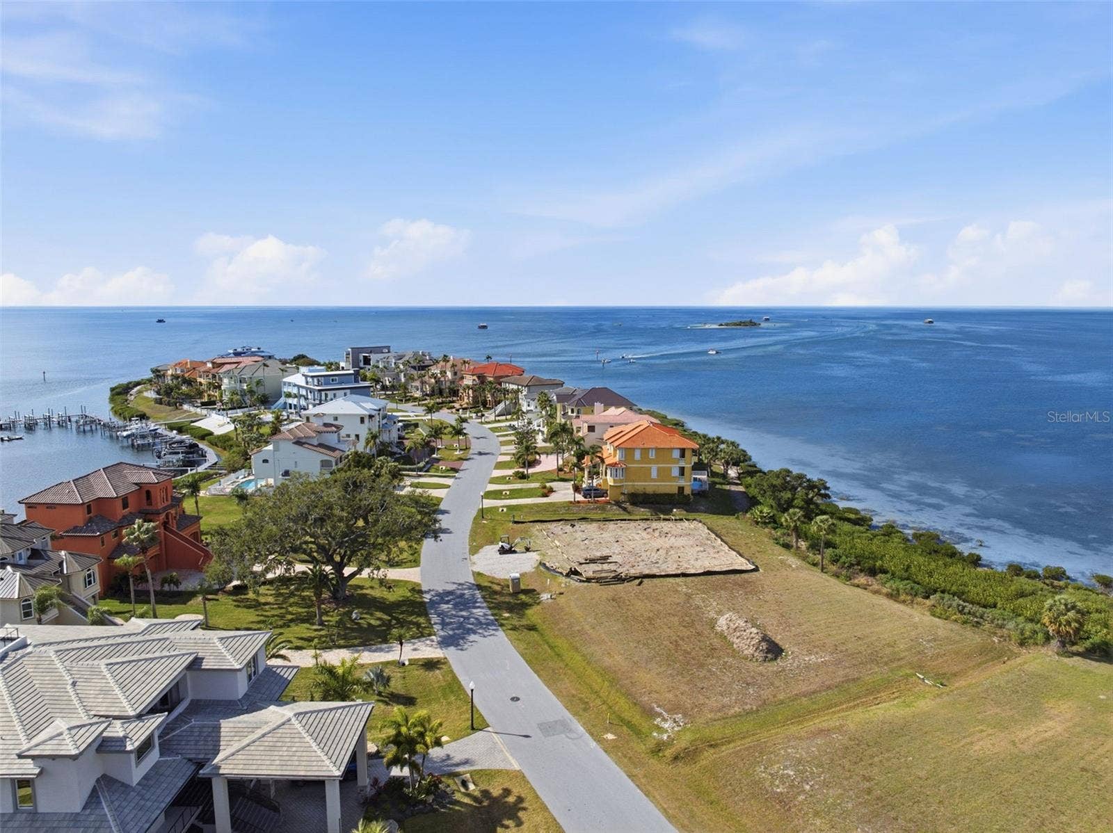 25 HARBORPOINTE DRIVE, Port Richey, FL 34668