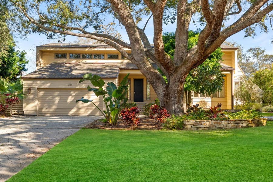 Property photo for 1351 WILLOW BROOK DR, Palm Harbor, FL