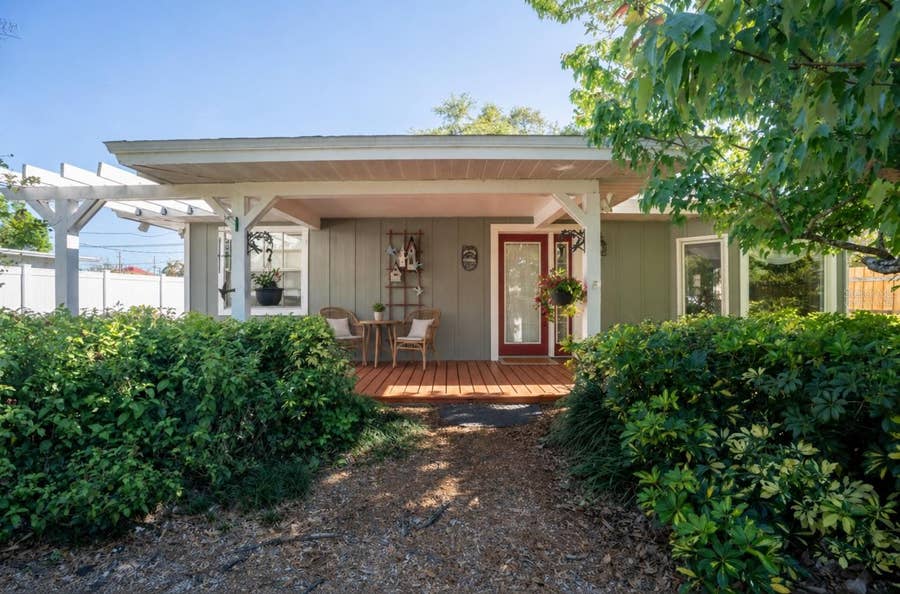 Property photo for 2567 CENTRAL AVENUE, Clearwater, FL