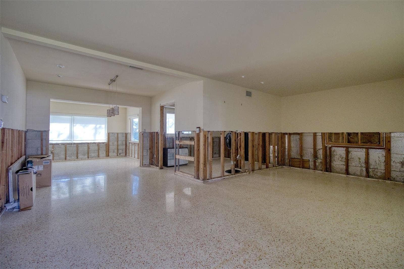 5 SHORE DRIVE, Dunedin, FL 34698
