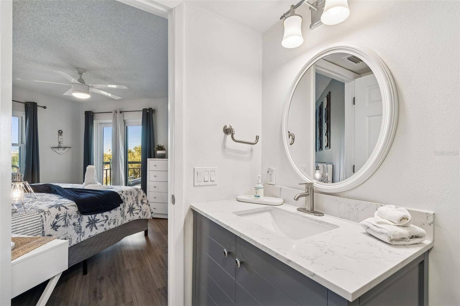4510 GULF BOULEVARD, #308, St Pete Beach, FL 33706 4510 GULF BOULEVARD, #308, St Pete Beach, FL 33706