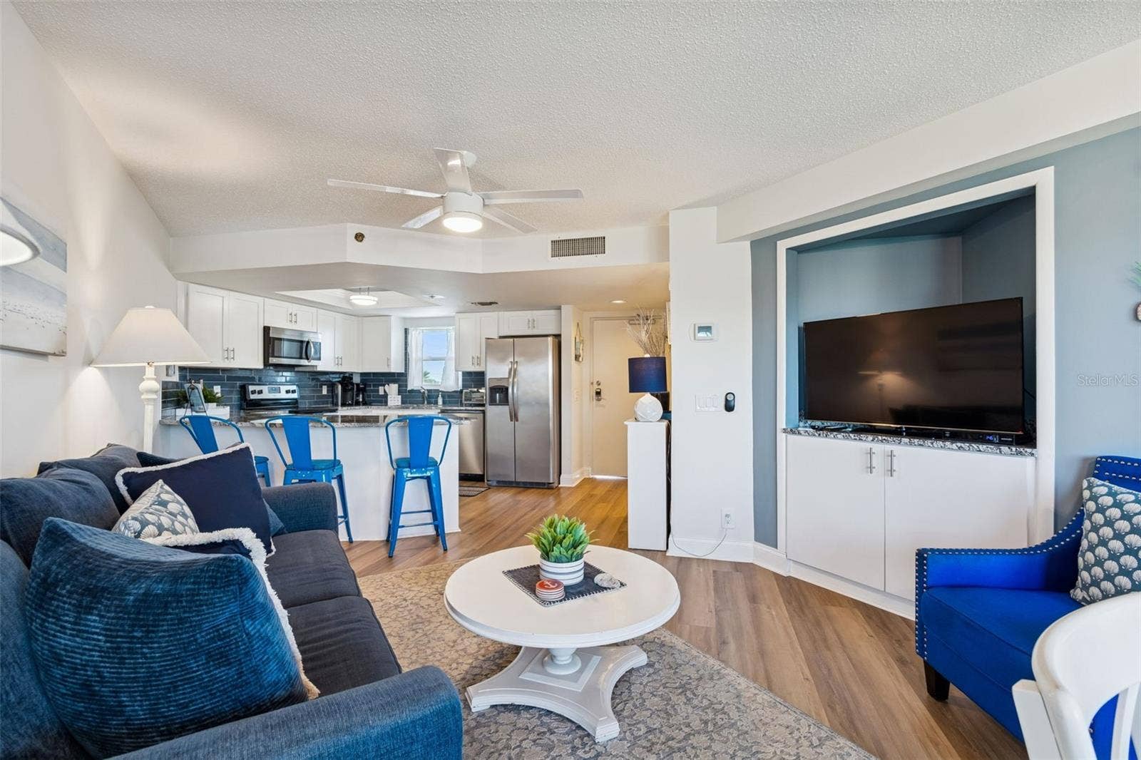 4510 GULF BOULEVARD, #308, St Pete Beach, FL 33706 4510 GULF BOULEVARD, #308, St Pete Beach, FL 33706