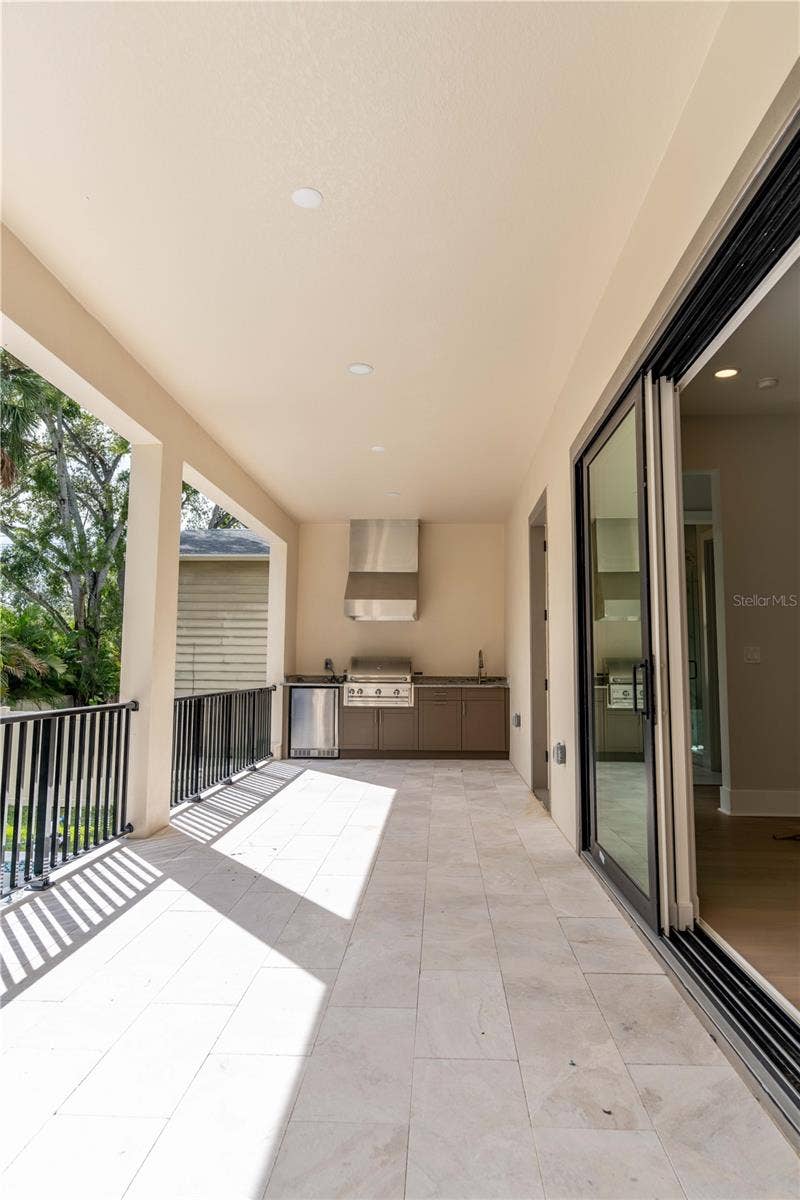 4316 W CORONA STREET, Tampa, FL 33629 4316 W CORONA STREET, Tampa, FL 33629