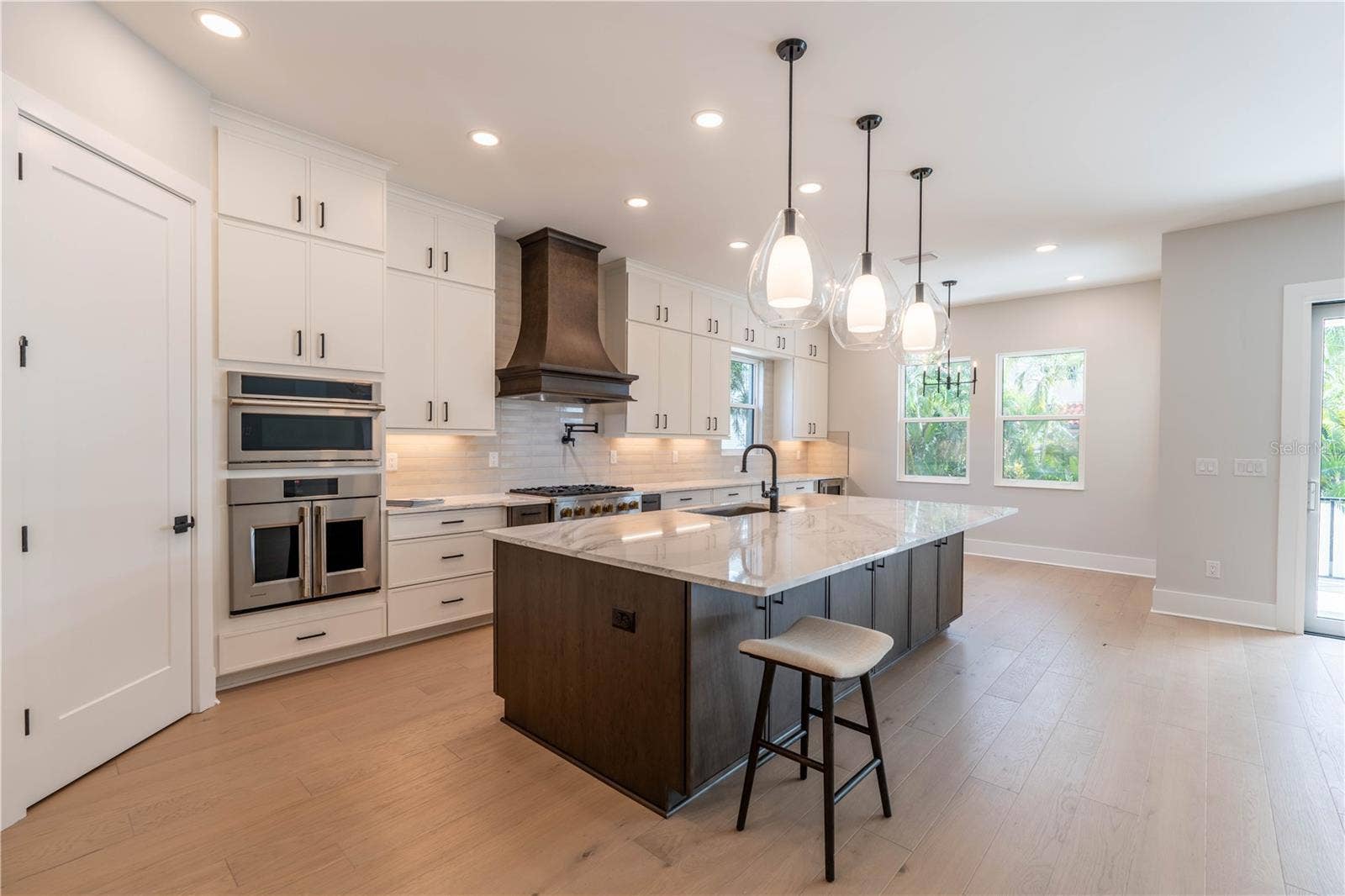 4316 W CORONA STREET, Tampa, FL 33629 4316 W CORONA STREET, Tampa, FL 33629