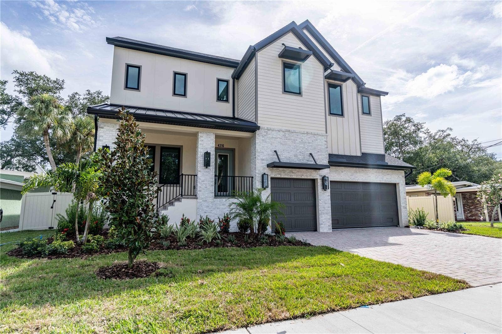 4316 W CORONA STREET, Tampa, FL 33629 4316 W CORONA STREET, Tampa, FL 33629