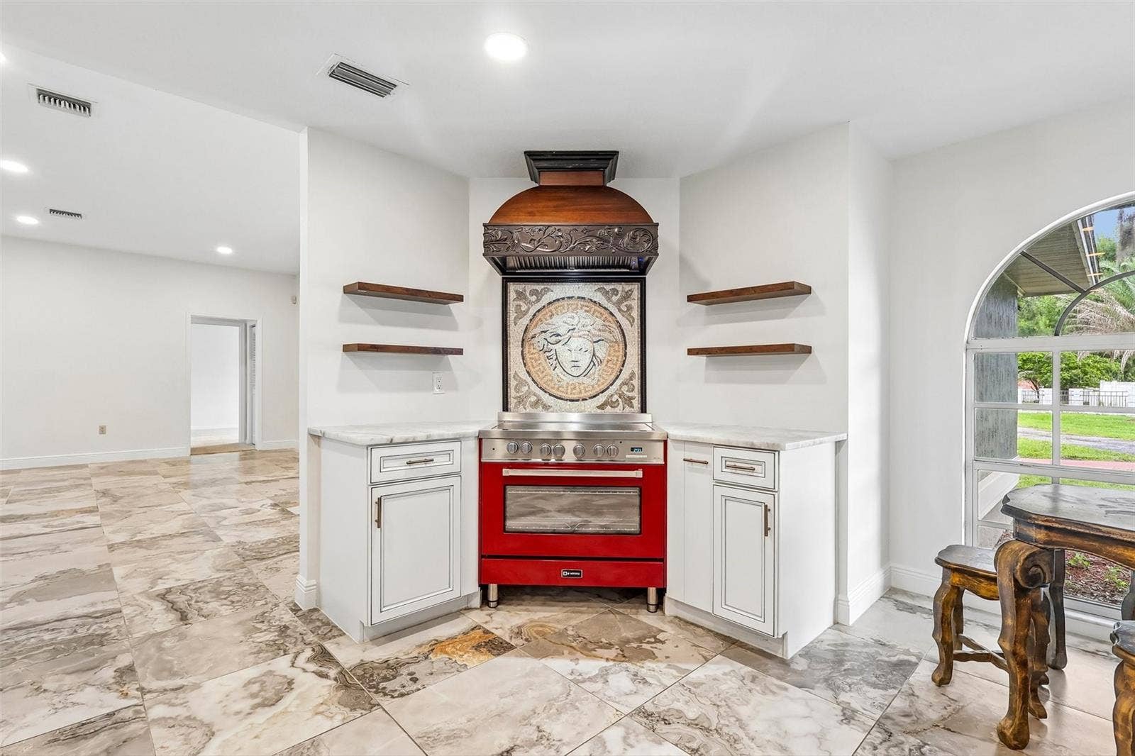 7026 PINEHAVEN DRIVE, Lakeland, FL 33810 7026 PINEHAVEN DRIVE, Lakeland, FL 33810