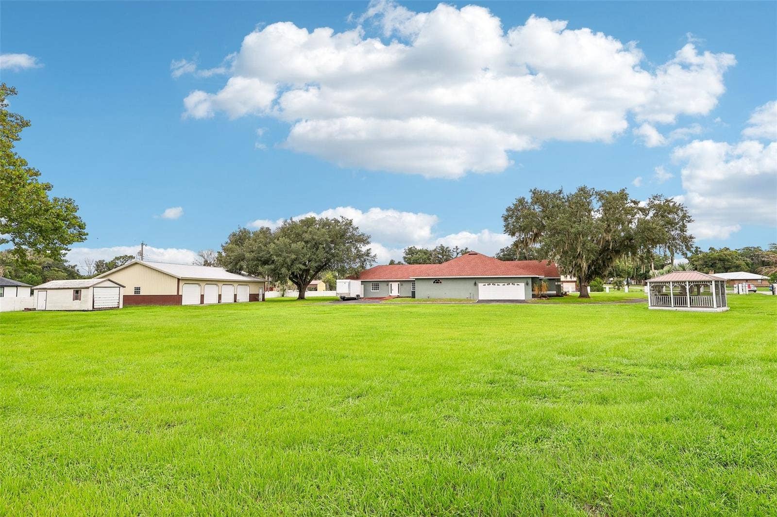 7026 PINEHAVEN DRIVE, Lakeland, FL 33810 7026 PINEHAVEN DRIVE, Lakeland, FL 33810