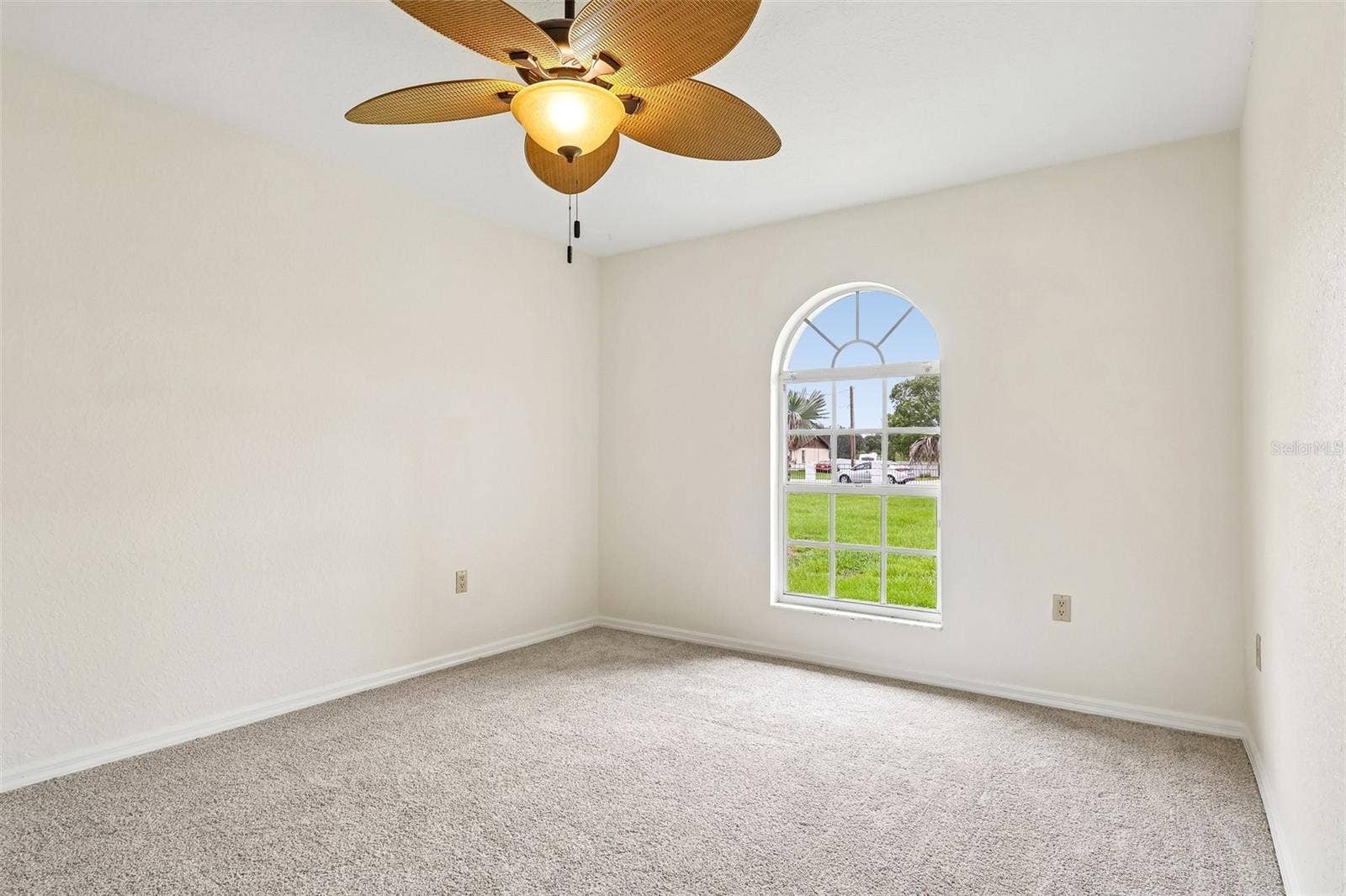 7026 PINEHAVEN DRIVE, Lakeland, FL 33810 7026 PINEHAVEN DRIVE, Lakeland, FL 33810
