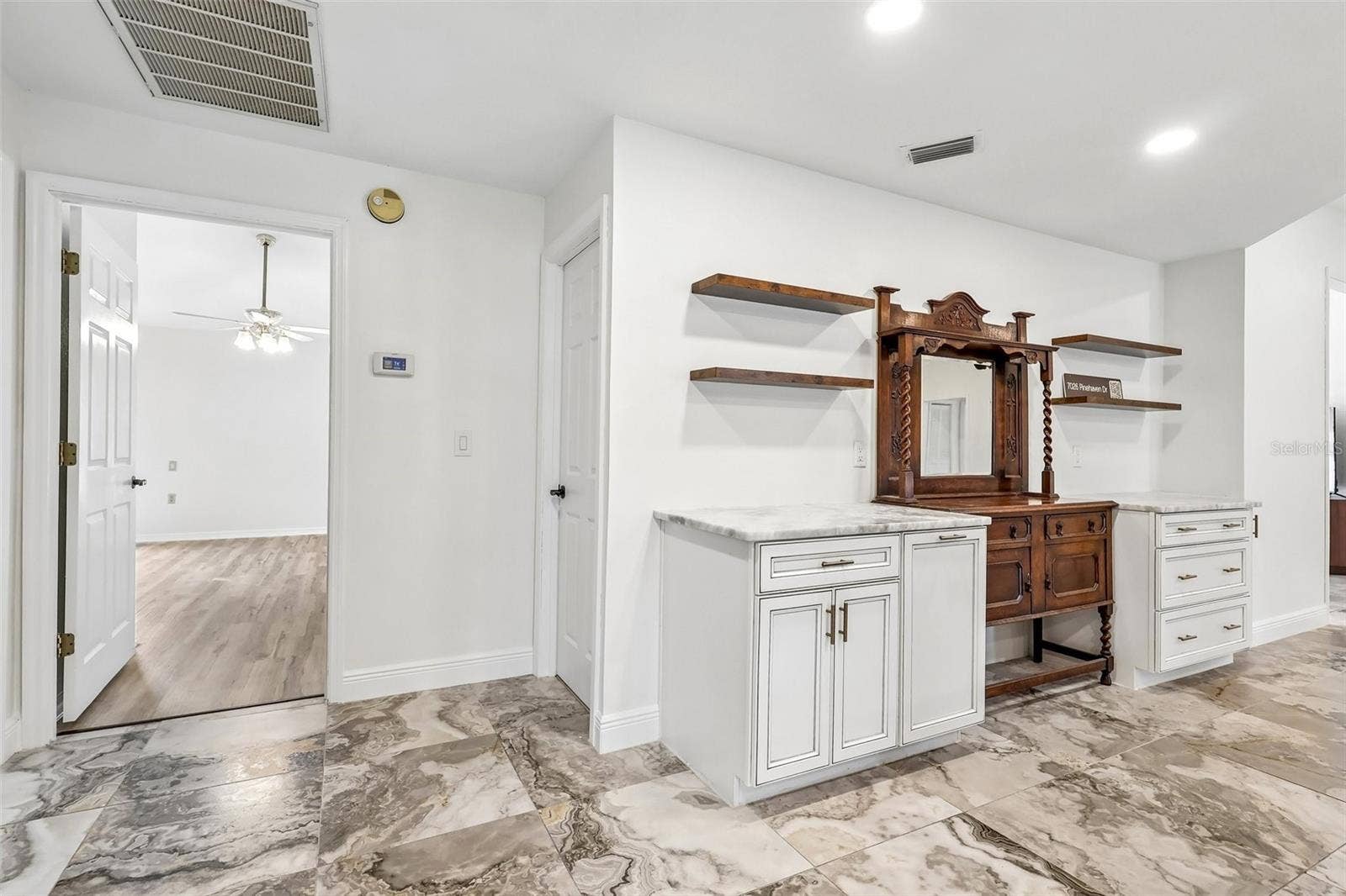 7026 PINEHAVEN DRIVE, Lakeland, FL 33810 7026 PINEHAVEN DRIVE, Lakeland, FL 33810