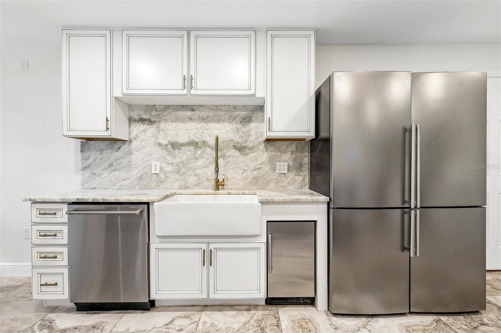 7026 PINEHAVEN DRIVE, Lakeland, FL 33810 7026 PINEHAVEN DRIVE, Lakeland, FL 33810