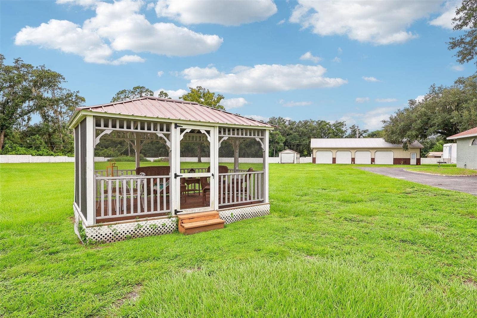 7026 PINEHAVEN DRIVE, Lakeland, FL 33810 7026 PINEHAVEN DRIVE, Lakeland, FL 33810
