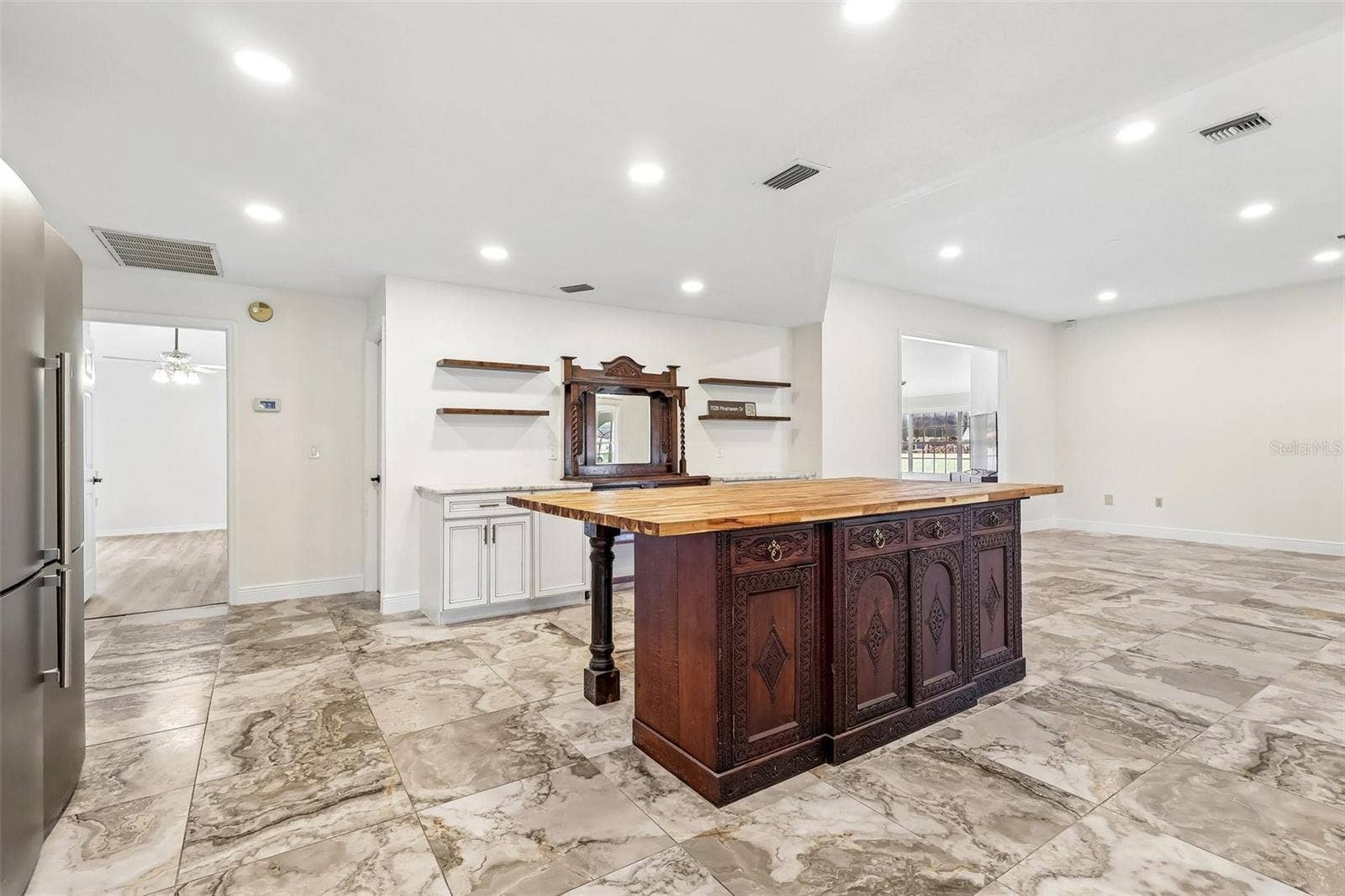 7026 PINEHAVEN DRIVE, Lakeland, FL 33810 7026 PINEHAVEN DRIVE, Lakeland, FL 33810