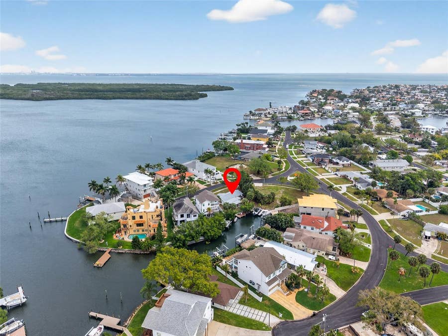 Property photo for 1809 BAYOU GRANDE BOULEVARD NE, St Petersburg, FL