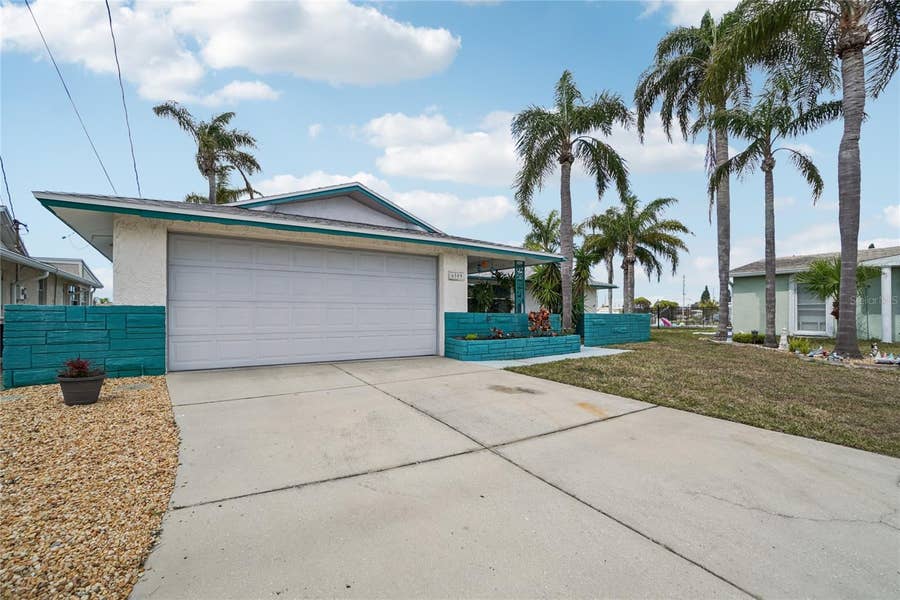 Property photo for 6509 NAUTICAL ISLE, Hudson, FL