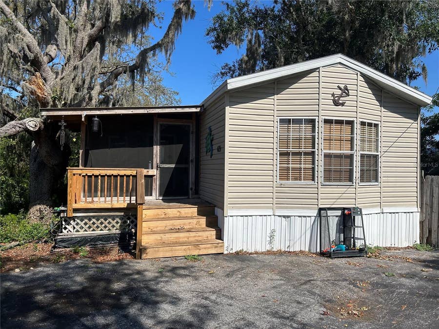 Property photo for 419 FRANCES CIRCLE, Ruskin, FL