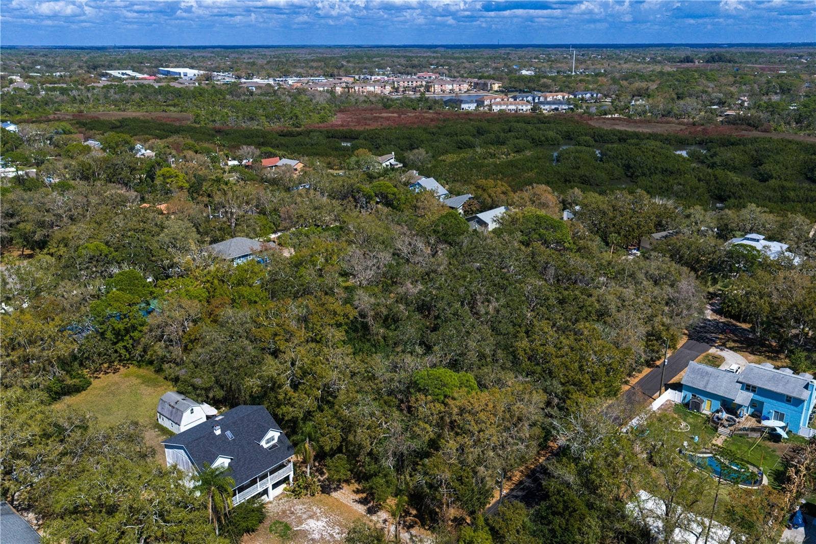 8004 BAY DRIVE, Tampa, FL 33635