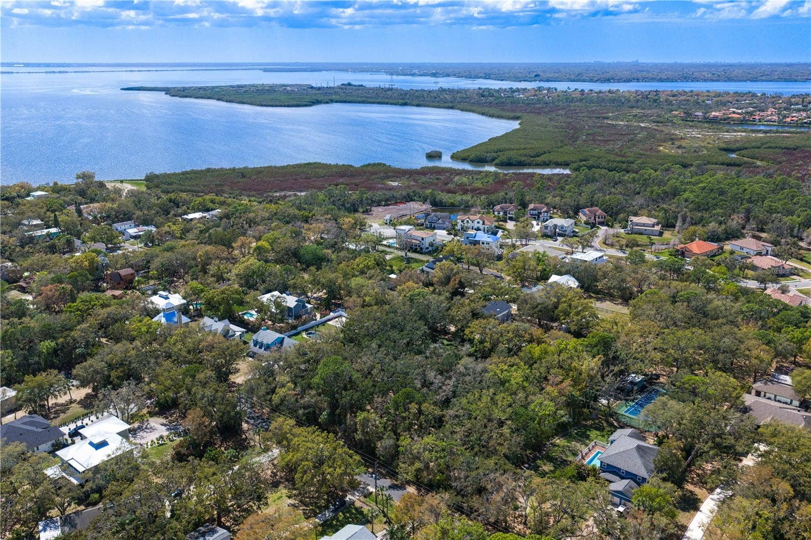 8004 BAY DRIVE, Tampa, FL 33635