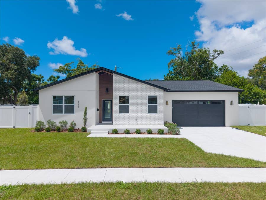 Property photo for 131 KINGSTON STREET S, St Petersburg, FL