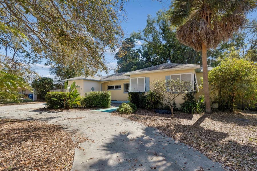 Property photo for 2120 CORONADA WAY S, St Petersburg, FL