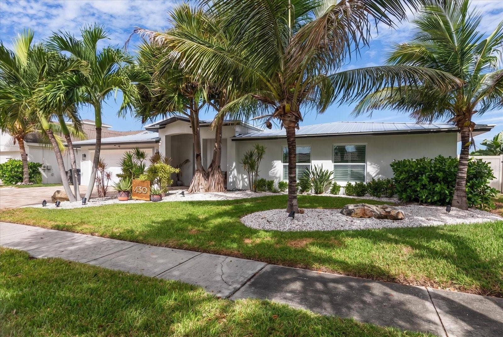 430 PALM ISLAND SE, Clearwater Beach, FL 33767