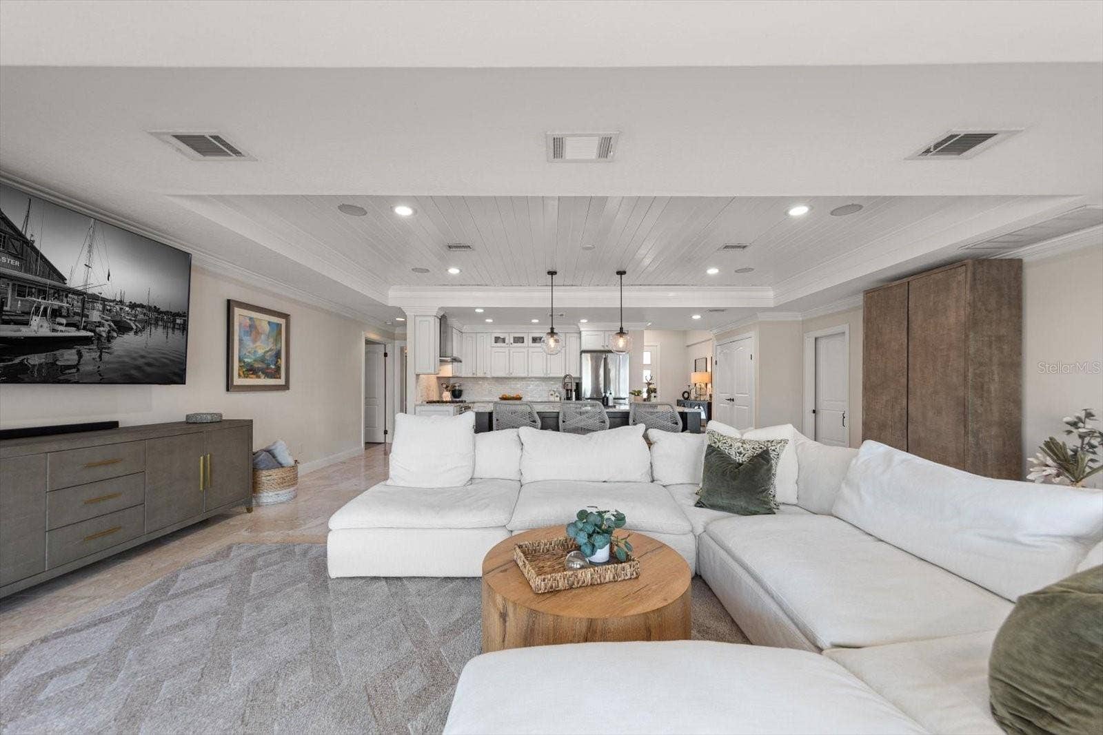 430 PALM ISLAND SE, Clearwater Beach, FL 33767