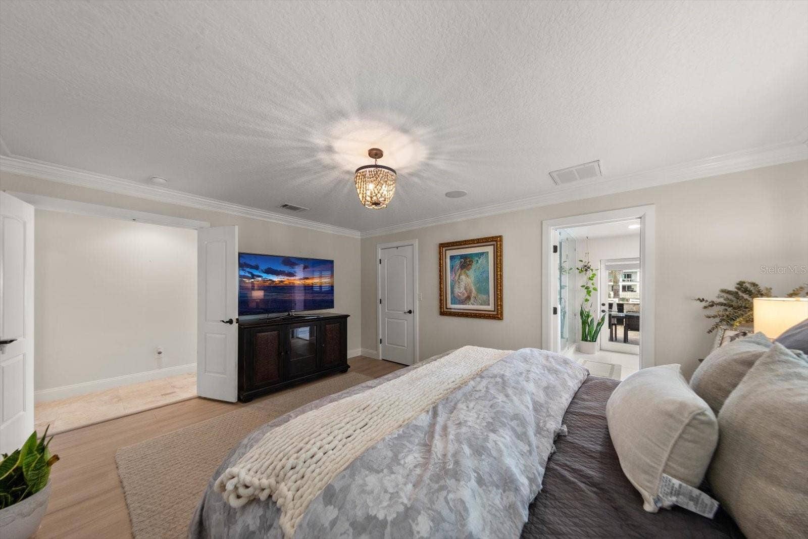 430 PALM ISLAND SE, Clearwater Beach, FL 33767