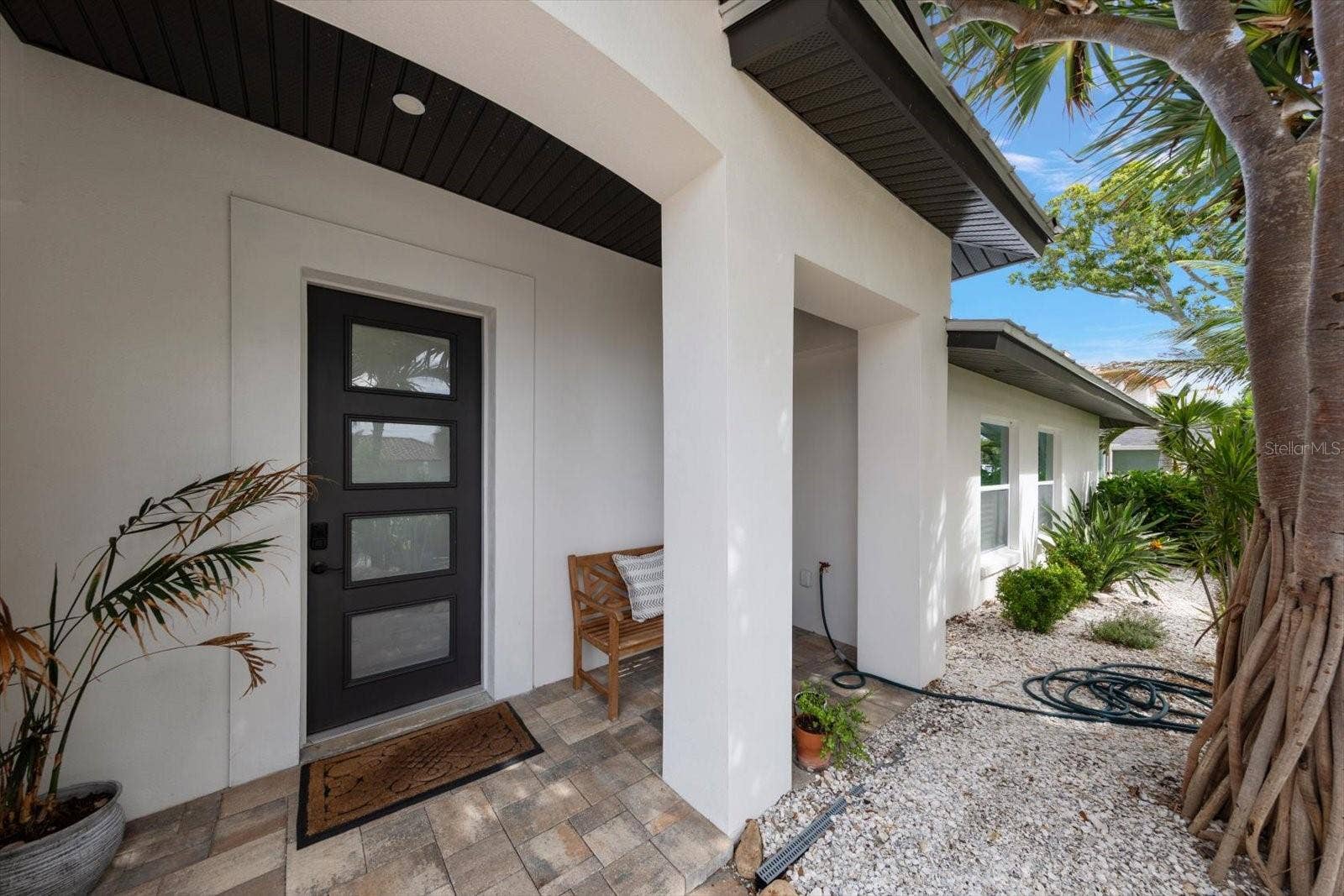 430 PALM ISLAND SE, Clearwater Beach, FL 33767