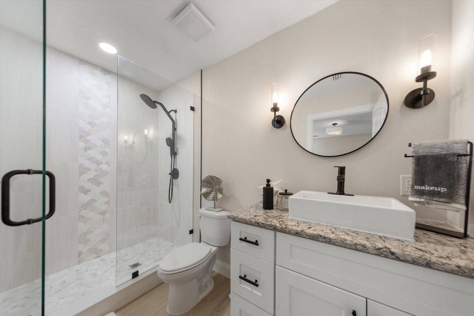 430 PALM ISLAND SE, Clearwater Beach, FL 33767